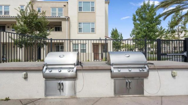 1270 Paseo Sea Breeze 26, San Diego, CA 92154