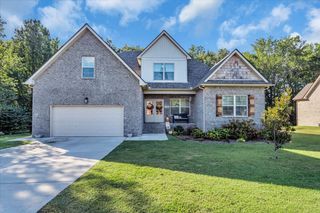 170 Briarwood Ln, Smithville, TN 37166