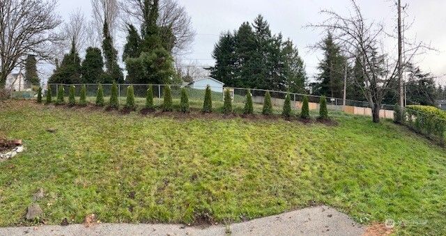 26224 14th Place S, Des Moines, WA 98198