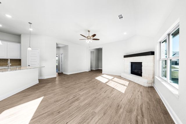 520 Cristo Range, Greenville, TX 75402