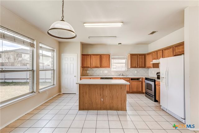 5604 Chuckwagon Circle, Killeen, TX 76542