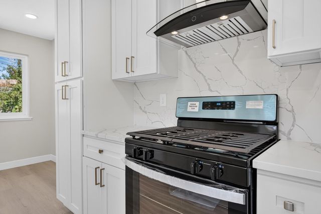5407 Norway Dr, Orangevale, CA 95662