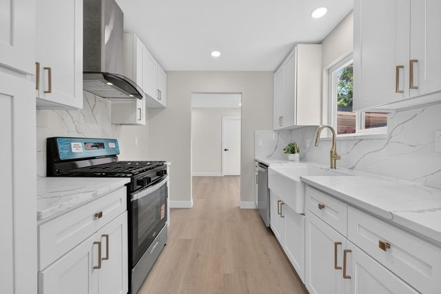 5407 Norway Dr, Orangevale, CA 95662