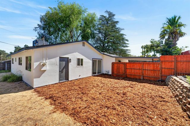 5407 Norway Dr, Orangevale, CA 95662
