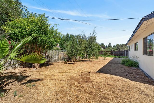 5407 Norway Dr, Orangevale, CA 95662