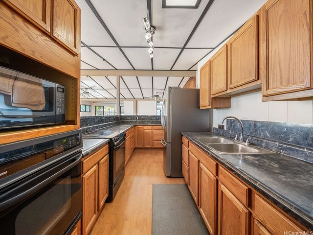 2335 Amokemoke Street, Pearl City, HI 96782