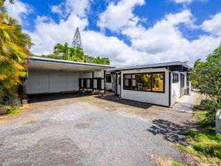 2335 Amokemoke Street, Pearl City, HI 96782
