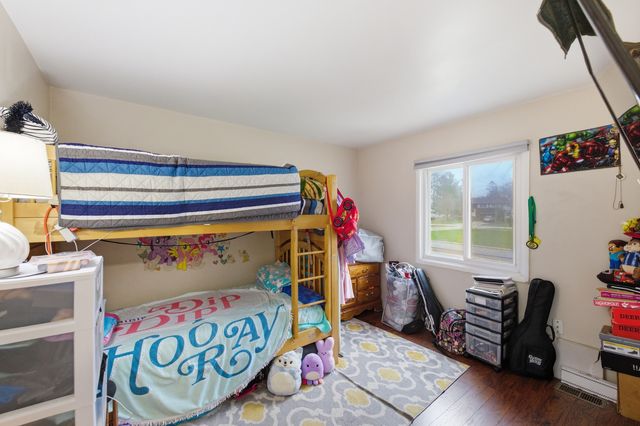 1543 Mckool Avenue, Streamwood, IL 60107