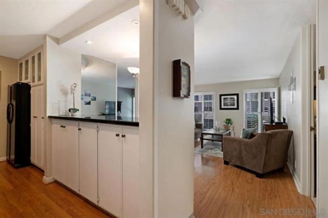 1040 Coast Blvd S 201, La Jolla, CA 92037