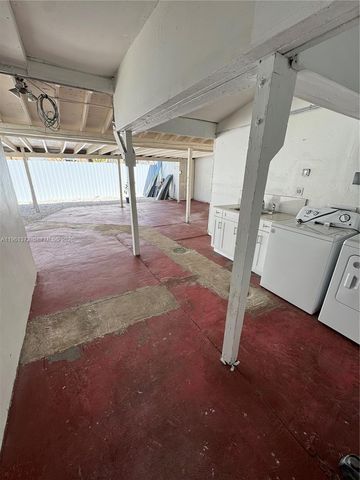 10245 SW 37th Ter, Miami, FL 33165