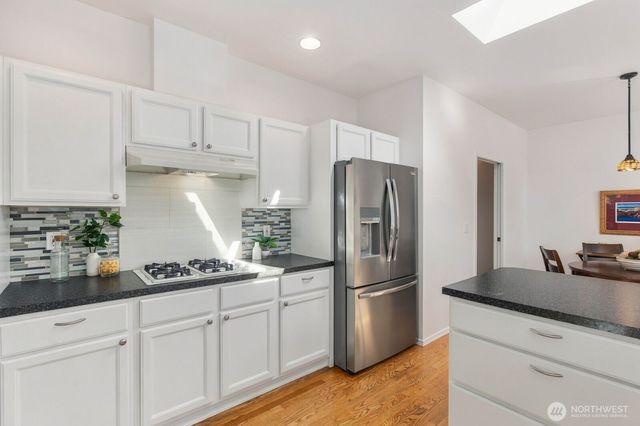 5622 46th Avenue SW, Seattle, WA 98136