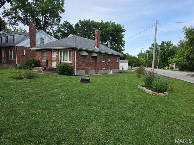 456 Georgia Avenue, Ferguson, MO 63135
