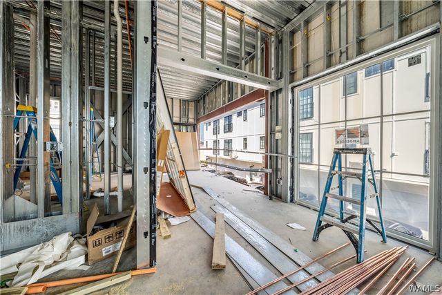 1411 8th 100, Tuscaloosa, AL 35401