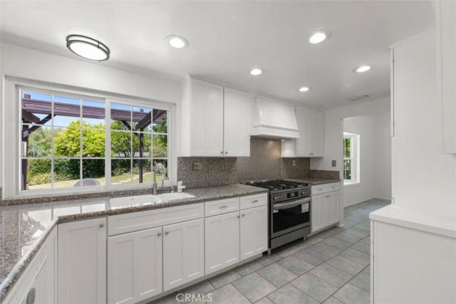 175 Wrangler Road, Simi Valley, CA 93065