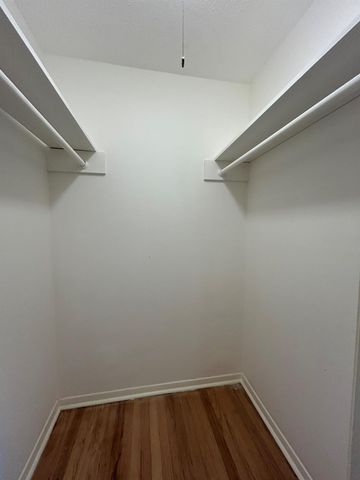 12414 Ledger Lane, Houston, TX 77015