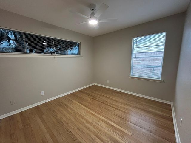 12414 Ledger Lane, Houston, TX 77015