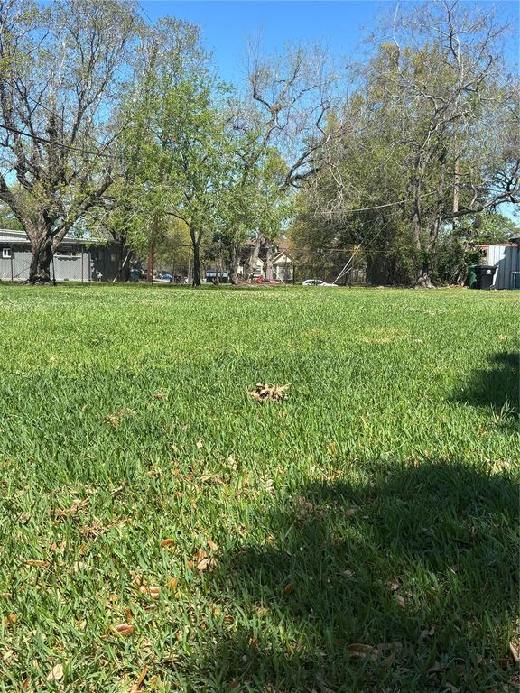 0 Anacortes Street, Houston, TX 77061