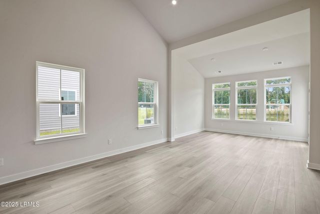 97 Crown Street, Hardeeville, SC 29927