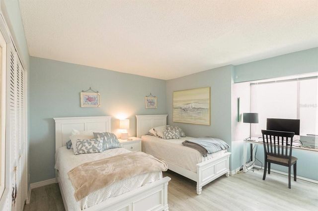 1255 E PEPPERTREE DRIVE 501, Sarasota, FL 34242