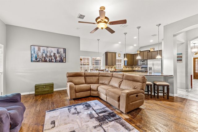 321 Deaton Drive, Fate, TX 75087