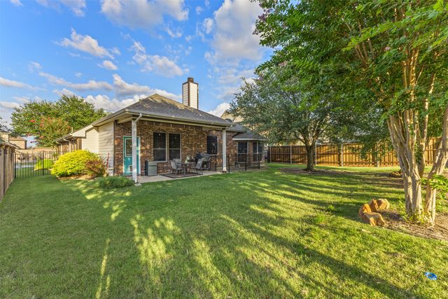 321 Deaton Drive, Fate, TX 75087