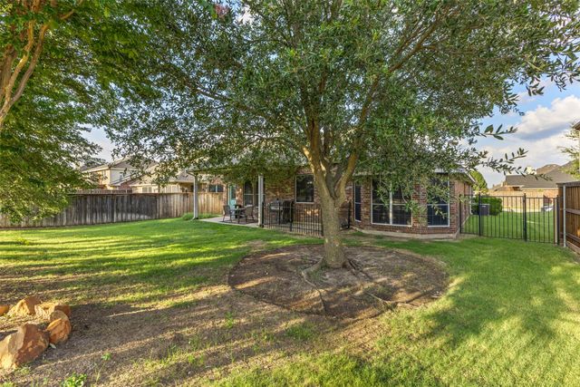 321 Deaton Drive, Fate, TX 75087