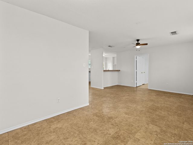 3328 State Highway 173, Hondo, TX 78861