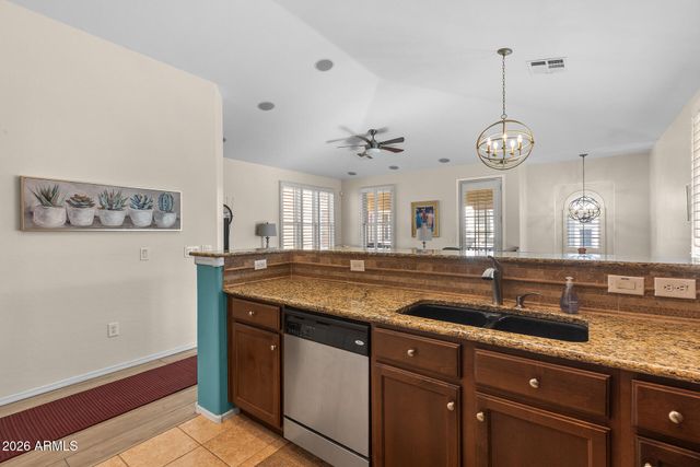 2641 S BAHAMA Drive S, Gilbert, AZ 85295