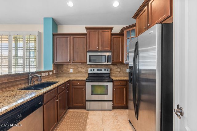 2641 S BAHAMA Drive S, Gilbert, AZ 85295