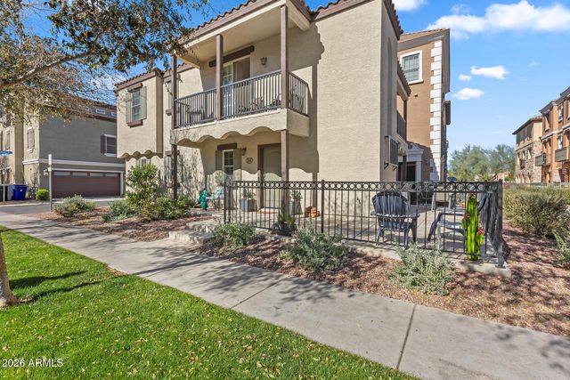 2641 S BAHAMA Drive S, Gilbert, AZ 85295