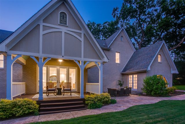 1033 Cedar Hill Avenue, Dallas, TX 75208