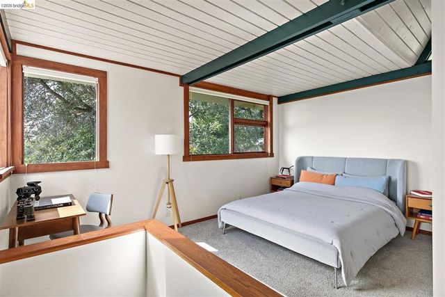 1357 Glendale Ave, Berkeley, CA 94708