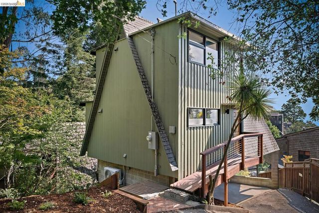 1357 Glendale Ave, Berkeley, CA 94708