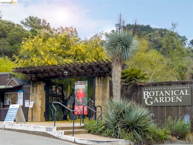 1357 Glendale Ave, Berkeley, CA 94708