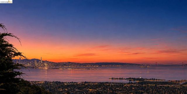 1357 Glendale Ave, Berkeley, CA 94708