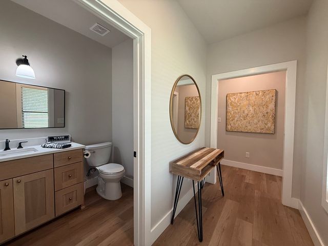 112 Independence Lane, Ingram, TX 78025