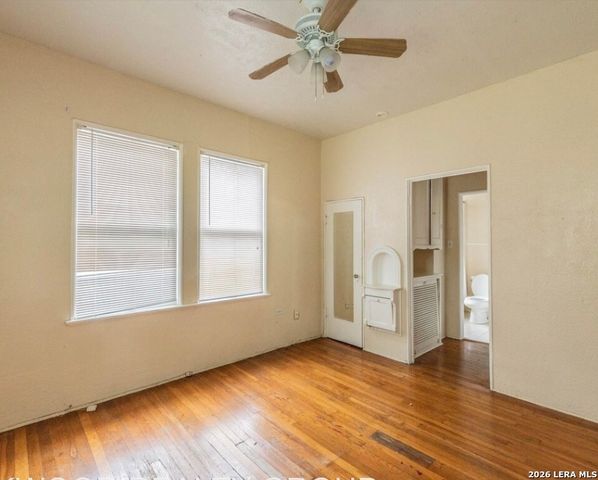 329 W HUISACHE AVE, San Antonio, TX 78212