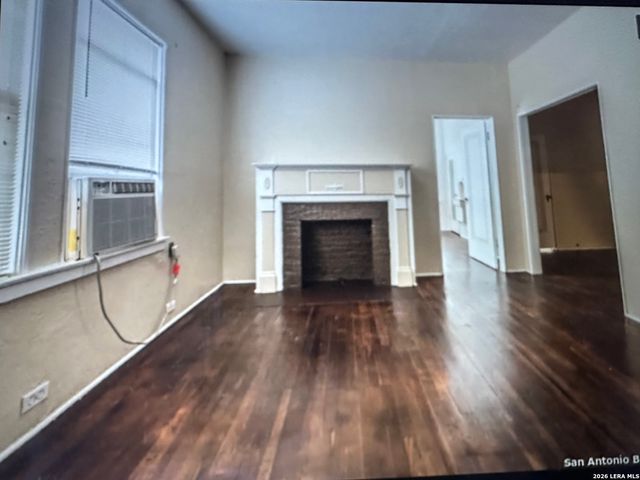 329 W HUISACHE AVE, San Antonio, TX 78212
