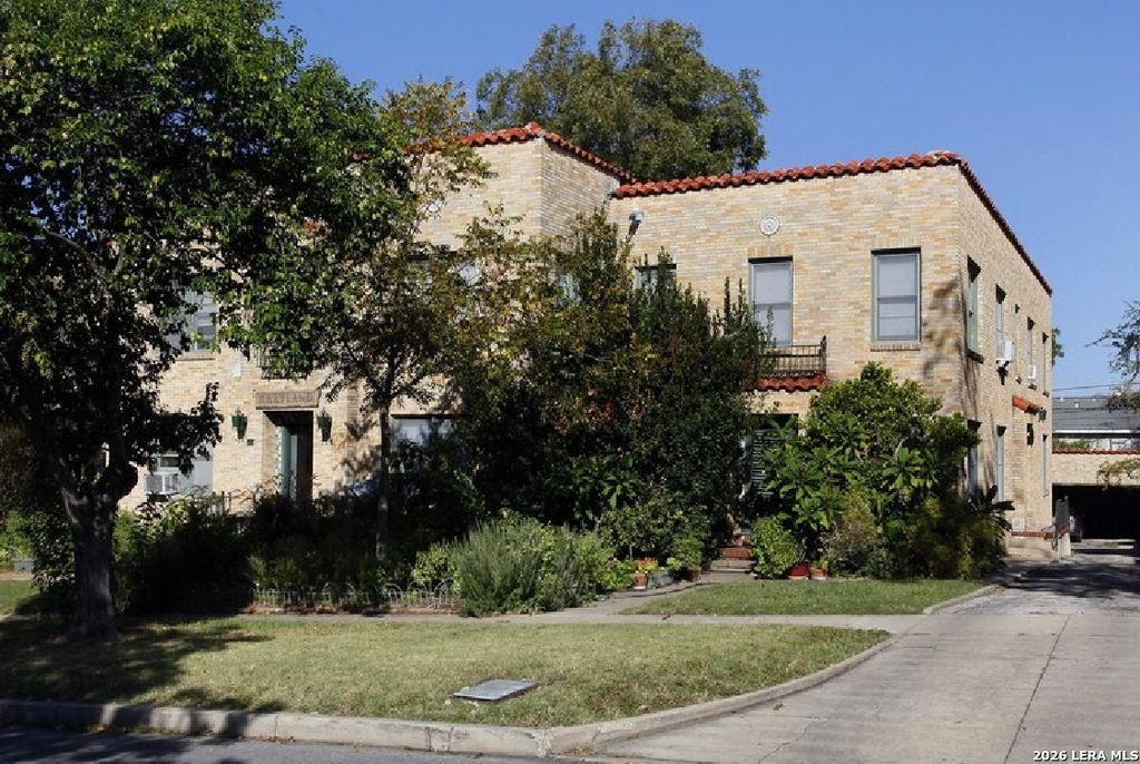 329 W HUISACHE AVE, San Antonio, TX 78212