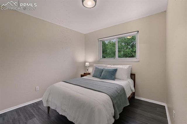1065 N 19th Street, Colorado Springs, CO 80904