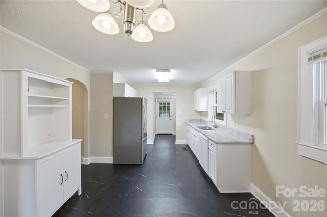 102 White Avenue, Kannapolis, NC 28081