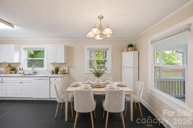 102 White Avenue, Kannapolis, NC 28081