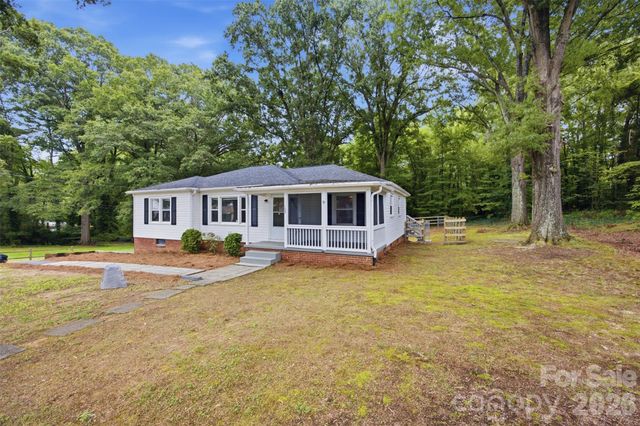 102 White Avenue, Kannapolis, NC 28081