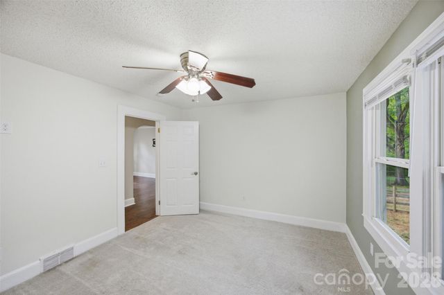 102 White Avenue, Kannapolis, NC 28081