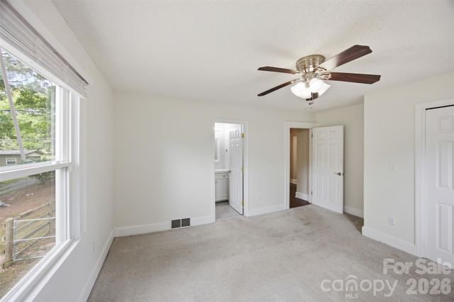 102 White Avenue, Kannapolis, NC 28081