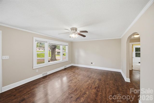 102 White Avenue, Kannapolis, NC 28081