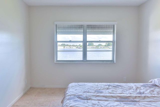 1116 Lake Terrace 207 G, Boynton Beach, FL 33426
