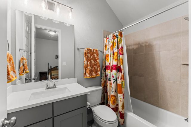 19227 Seabiscuit Stable Trail, Tomball, TX 77377