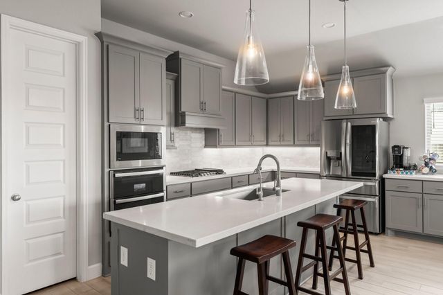 19227 Seabiscuit Stable Trail, Tomball, TX 77377