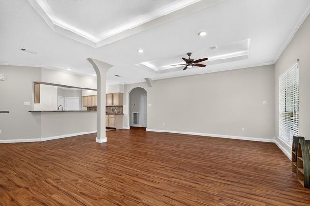 3122 Hemingway Drive, Montgomery, TX 77356